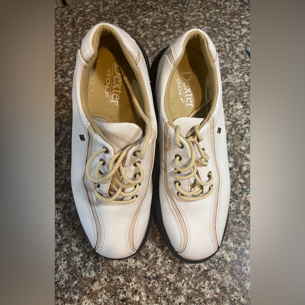 Classic ⛳️Dexter golf shoes. Size 6m. White and cream. - Picture 3 of 11
